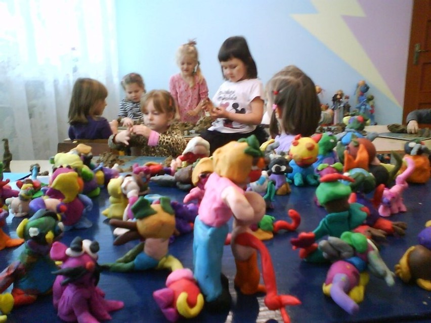 Chełm: Wystawa twórczości dzieci z pracowni plastycznej KidArt