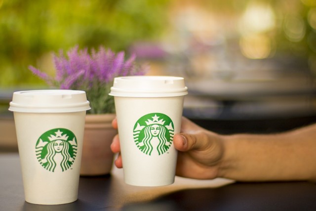 Od jakiegoś czasu w Rzeszowie plotkuje się o tym, że na miejskiej mapie kawiarni w końcu pojawi się Starbucks. Czy to prawda? Zapytaliśmy u źródła.