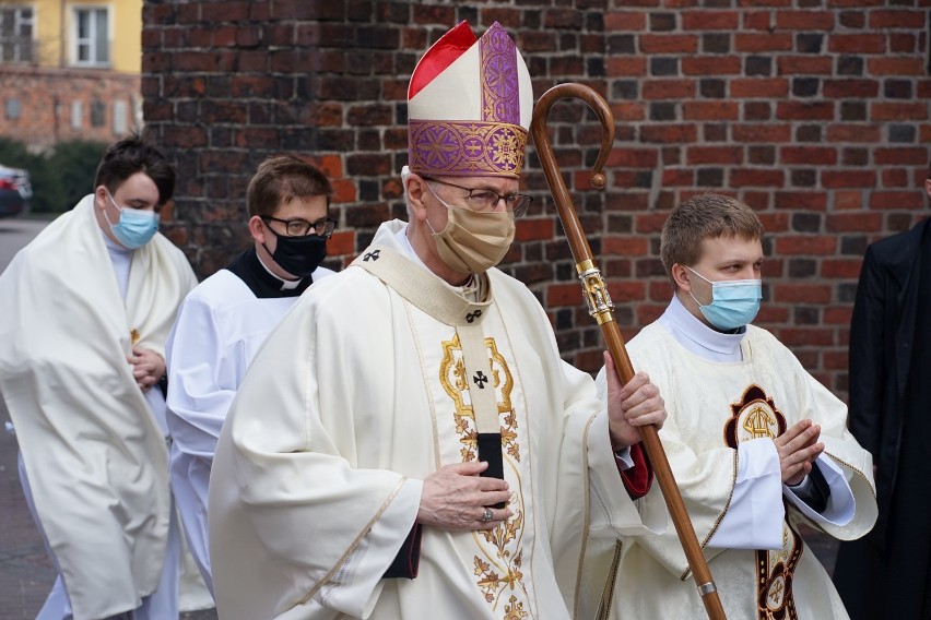 Uroczysty ingres biskupa Damiana Bryla do katedry kaliskiej