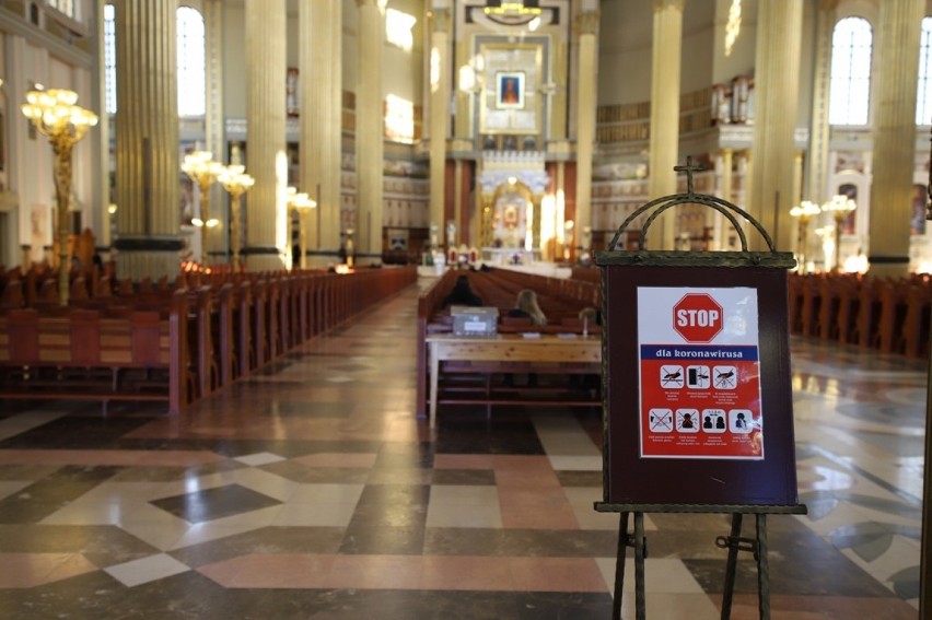 Licheń:Niedzielne Msze św. w licheńskiej bazylice z ograniczoną liczbą wiernych w związku z zagrożeniem koronawirusem