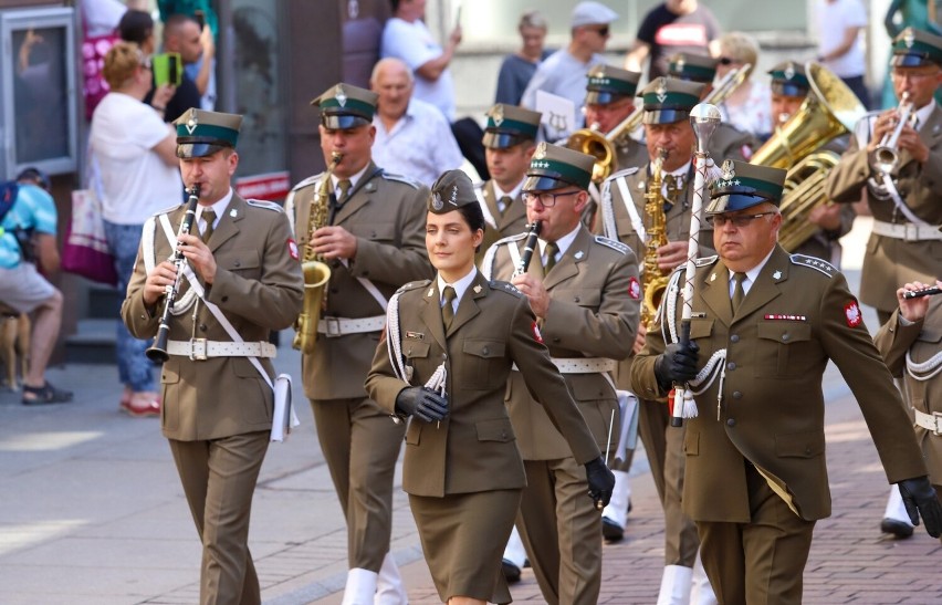 Obchody Święta Wojska Polskiego w Toruniu