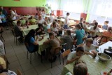 Dzień wegetariańskich posiłków w warszawskich szkołach. Jest pomysł stołecznego radnego 
