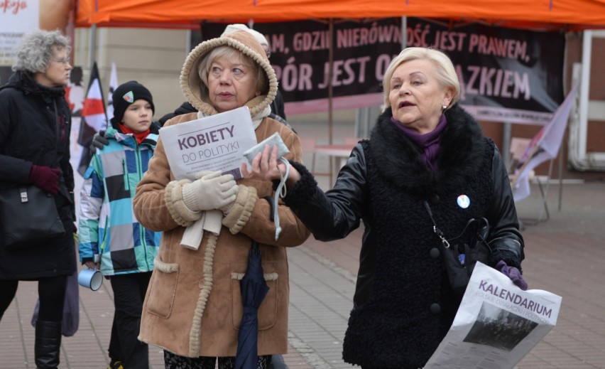 Międzynarodowy Strajk Kobiet. Manifa w Gdańsku [ZDJĘCIA, WIDEO]