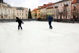Bezpłatne lodowiska w Płocku są już czynne