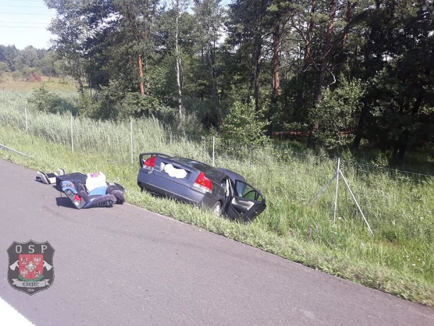 Na autostradzie volvo uderzyło w "autostradową" furgonetkę