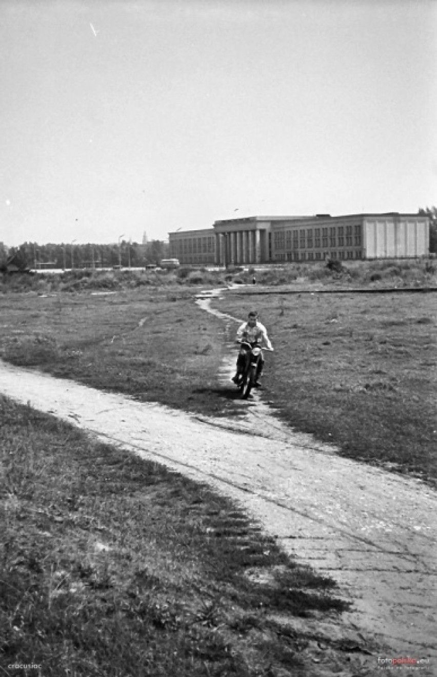 Hala Wisły Kraków przepełniona historią nie tylko sportową