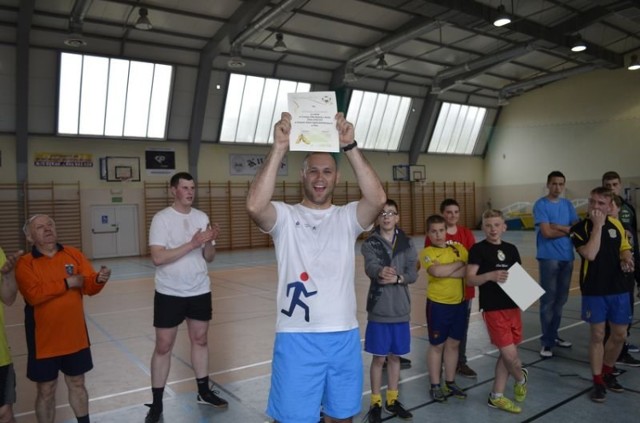 Najlepszym bramkarzem został Bartosz Mocarski

- Wszystkim bardzo dziękujemy za udział w sportowych emocjach mówiąc DO ZOBACZENIA ZA ROK!  kończy Norbert Górski.