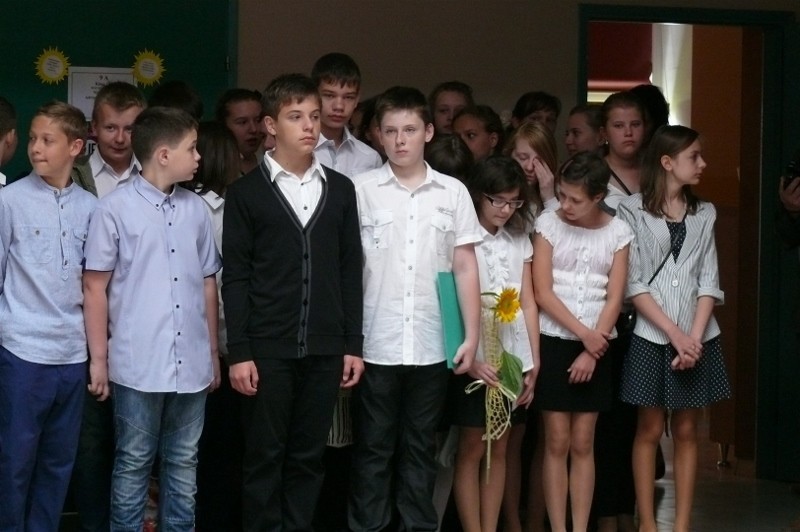 Zakończenie roku w Szkole Podstawowej nr 1 w Bełchatowie ZDJĘCIA