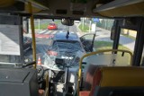 Rzeszów. Autobus zderzył się z osobówką. Trzy osoby ranne [ZDJĘCIA]