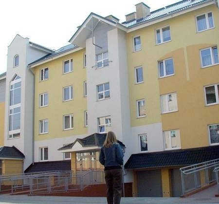 Wszystkie mieszkania w bloku przy ul. Sikorskiego 23 a w Starogardzie Gdańskim zostały już rozdysponowane. Fot. Grzegorz Sikora