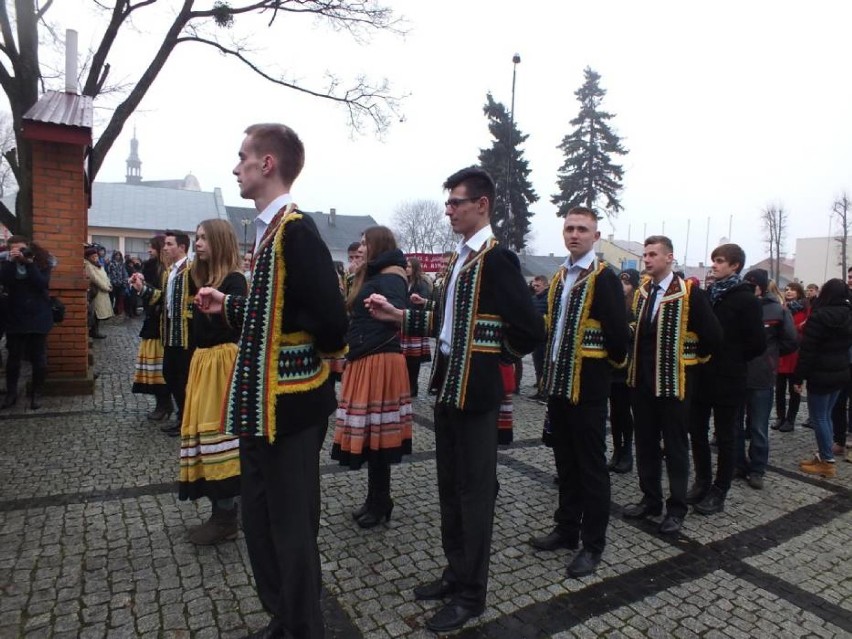 W tamtym roku maturzyści także zatańczyli poloneza na Rynku...