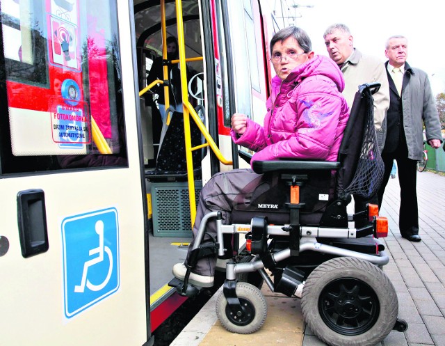 Osoby niepełnosprawne muszą się czuć bezpiecznie na drogach