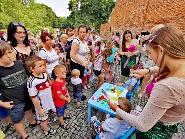 Dziecięce wtorki i czwartki w Kaliszu. Huczne rozpoczęcie cyklu spotkań dla najmłodszych