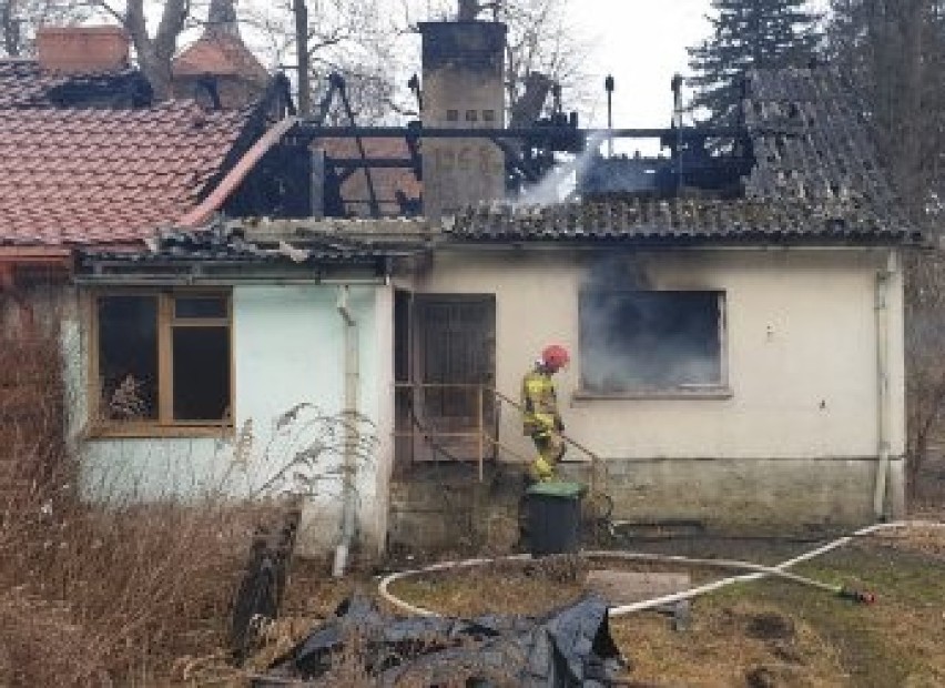 Tragiczny pożar w Podgórkach. Nie żyje mężczyzna