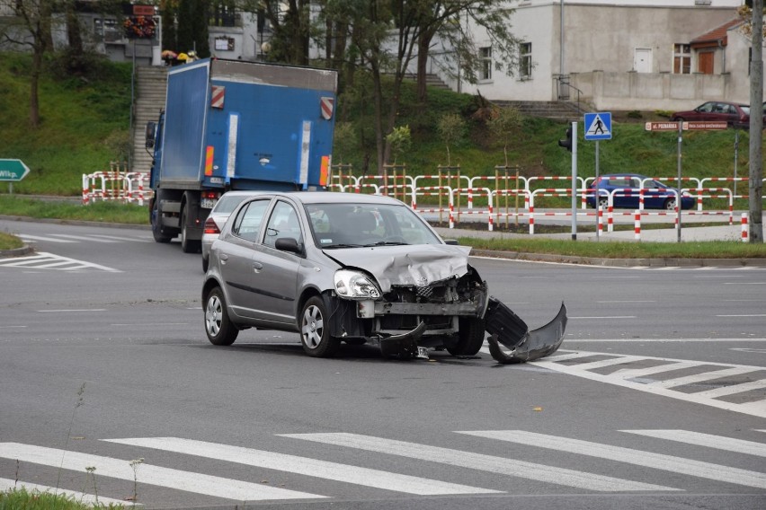 Wypadek na skrzyżowaniu ul. Poznańskiej i Kłeckoskiej