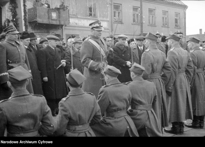 Oficerska Szkoła Łączności w Sieradzu. Pierwsza w historii...