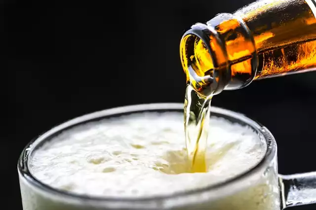 Wg PARPA spożywanie przez dzieci oraz młodzież piwa bezalkoholowego wyrabia nawyki konsumpcji piwa w życiu dorosłym. Lidl stosuje się do zalecenia i nie sprzedaje piwa bezalkoholowego niepełnoletnim.