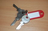 Komplet znalezionych kluczy, najprawdopodobniej od mieszkania do odebrania w naszej redakcji