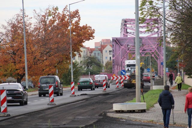 DK 12 między mostami w Głogowie częściowo zamknięta