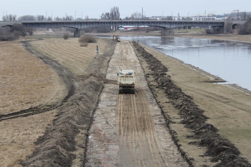 Zmienia się nad Wartą! Powstaje kolejny odcinek Wartostrady