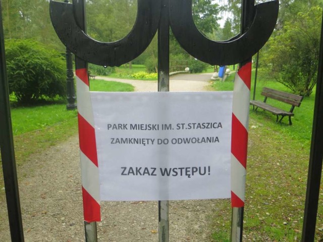 Park miejski w Pile nadal zamknięty