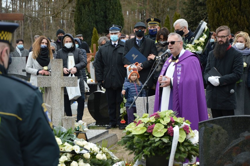 Mieszkańcy Goleniowa pożegnali wiceburmistrza Henryka Zajkę. Setki osób na pogrzebie