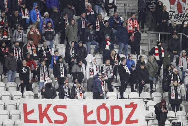 Zobaczcie jak kibice ŁKS Łódź dopingowali swój zespół w meczu z Puszczą
