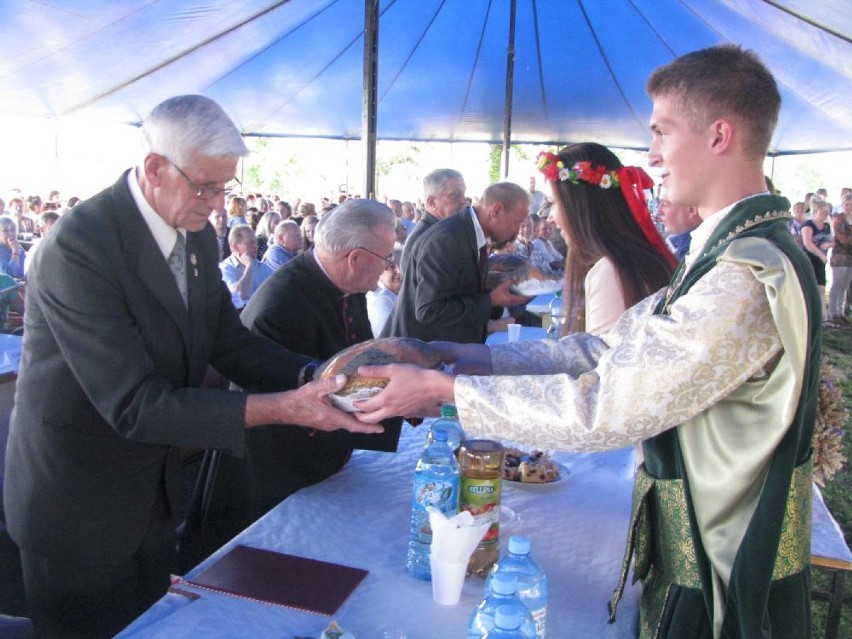 Przygodziczki: Parafialne święto plonów z gośćmi z Ukrainy i Francji (ZDJĘCIA)