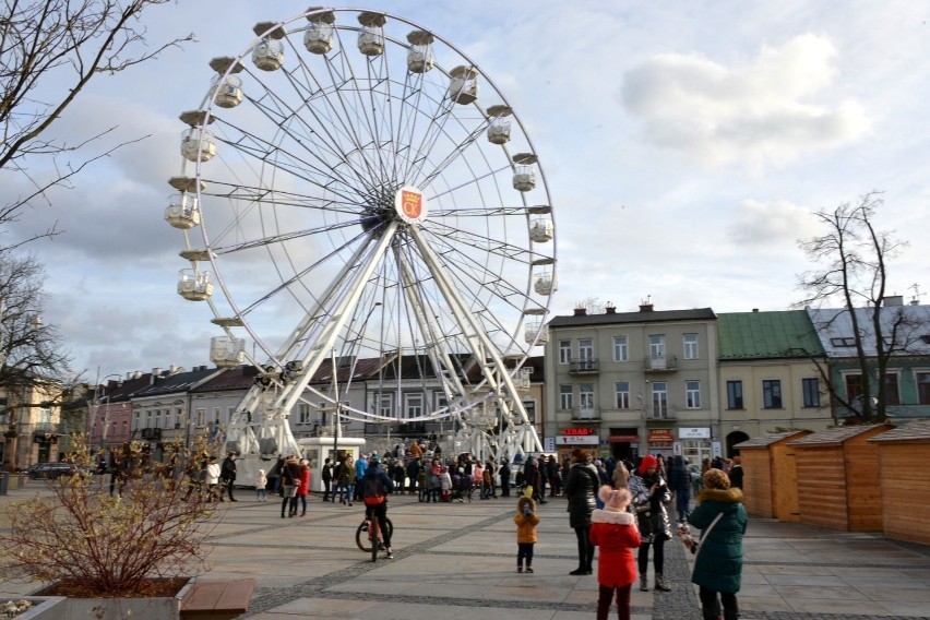 Diabelski młyn żegna się z Kielcami. A w czerwcu, na Święto Kielc przyjedzie cały lunapark!