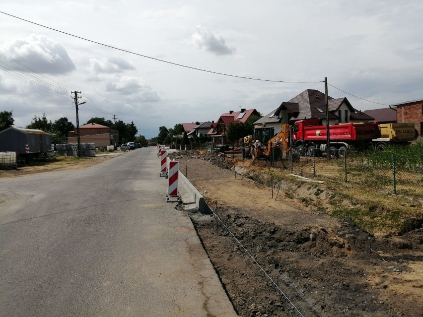 Gmina Czarnożyły przebudowuje drogę w Łagiewnikach za prawie 1,5 mln złotych [FOTO]