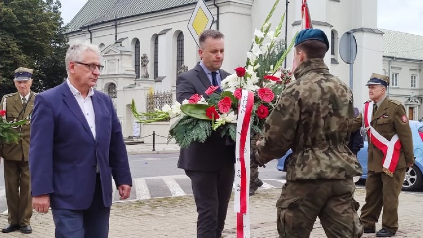 Władze Piotrkowa uczciły 82. rocznicę agresji ZSRR na Polskę...