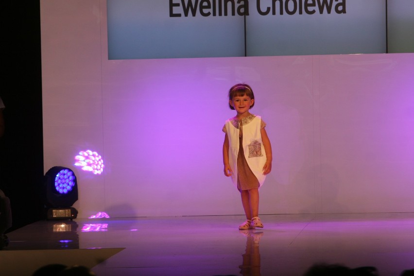 ZOBACZ:
Żory Be Fashion 2015 Co prezentowały piękne modelki...