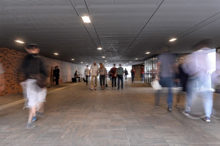 Tunel miedzy Bramą Wyżynną i Forum Gdańsk obecnie