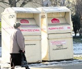 Pojemniki na używaną odzież straszą, a interes kwitnie