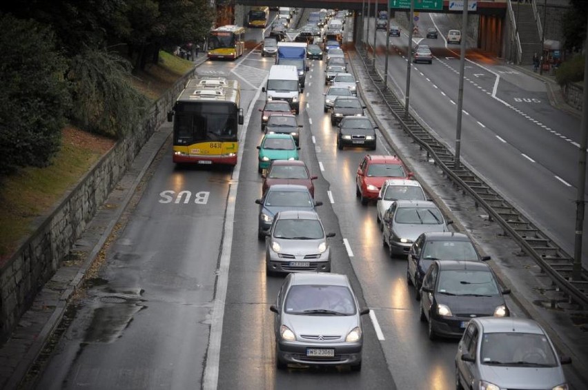 Co z autobusami na Żeraniu? Mieszkańcy apelują do szefa ZTM 