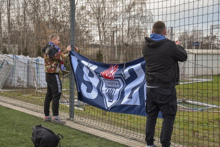 Tradycji stało się zadość! Sparta Szamotuły rozegrała 31. mecz noworoczny! Klub zadedykował go Błażejowi Waśkowiakowi