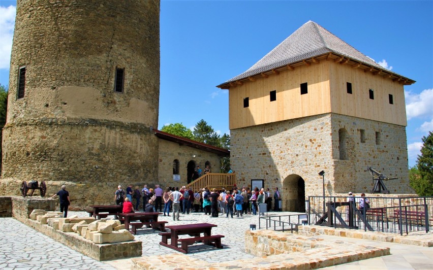 Zamek w Czchowie

Po udanym rejsie można także odwiedzić...