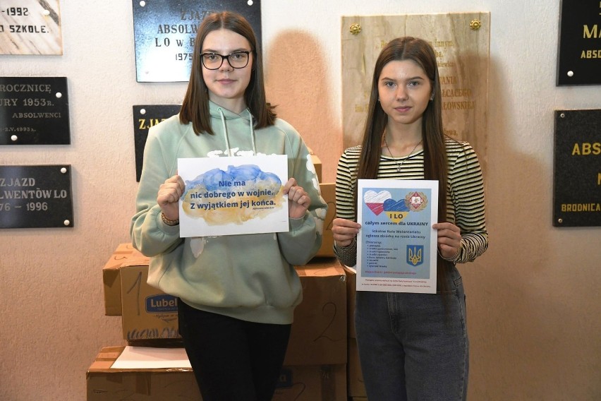 Coraz więcej Ukraińców ucieka przed wojną do powiatu brodnickiego, a tym, którzy w Ukrainie zostali pomagają uczniowie z Brodnicy