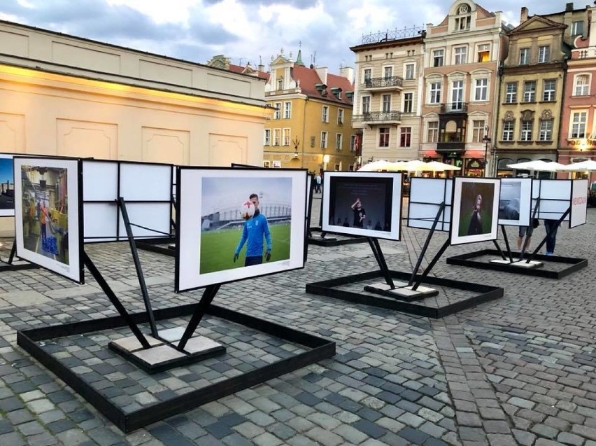 Wystawę na Starym Rynku w Poznaniu możemy oglądać do 19 maja