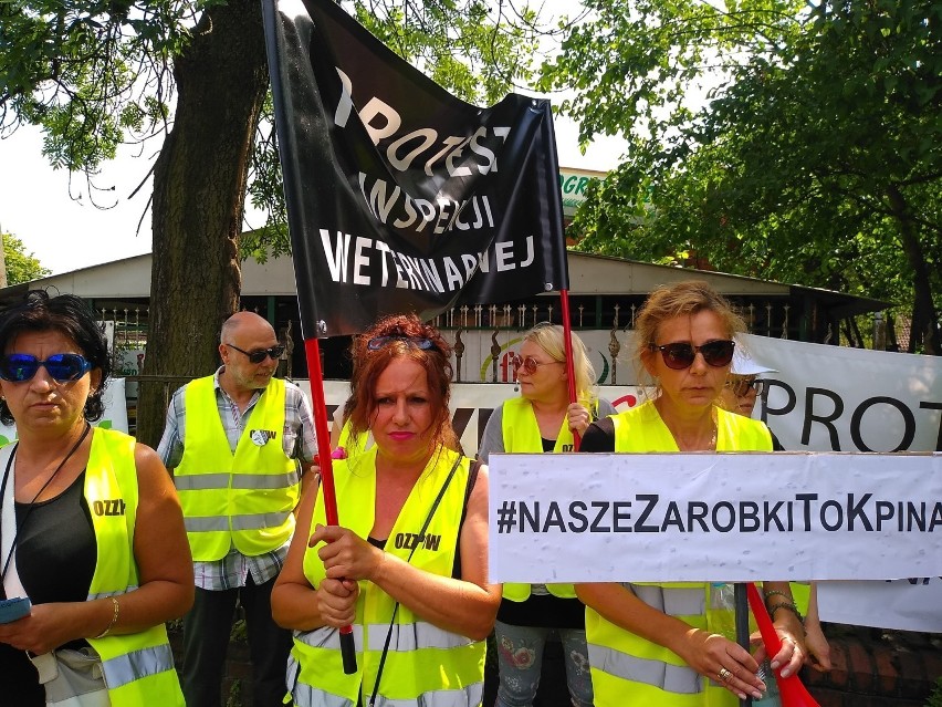 Protest w Bydgoszczy. Pracownicy Inspekcji Weterynaryjnej będą blokować ulicę