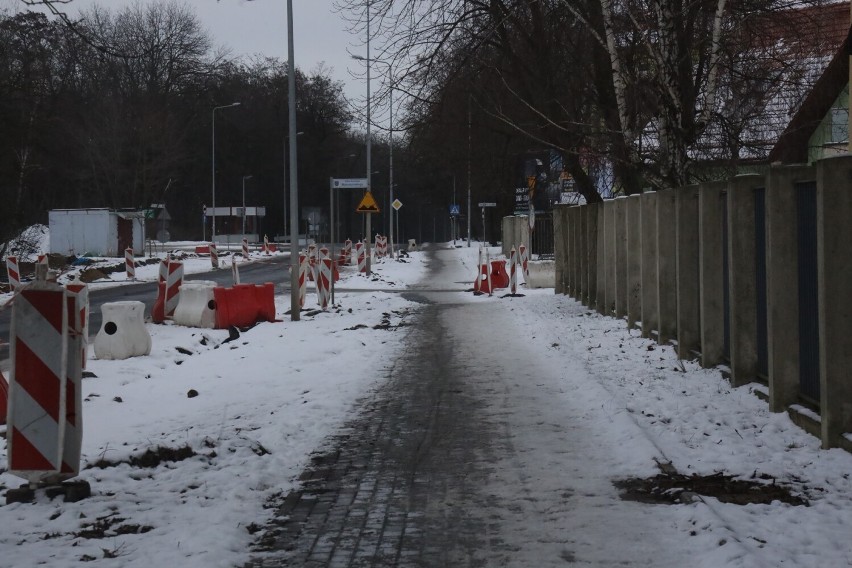 Remont ulicy Złotoryjskiej w Legnicy, zakończy się w kwietniu 2024, zobaczcie zdjęcia