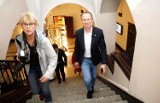 Prezydent Legnicy Maciej Kupaj zaprosił na spacer po urzędzie miasta, zobaczcie zdjęcia