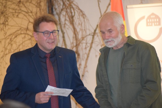Nauczyciel ZSP nr 2 w Sieradzu Janusz Ziarnik opowiadał o historii miasta