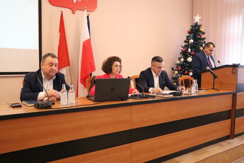 Powiat Zawierciański przyjął budżet na 2023 rok