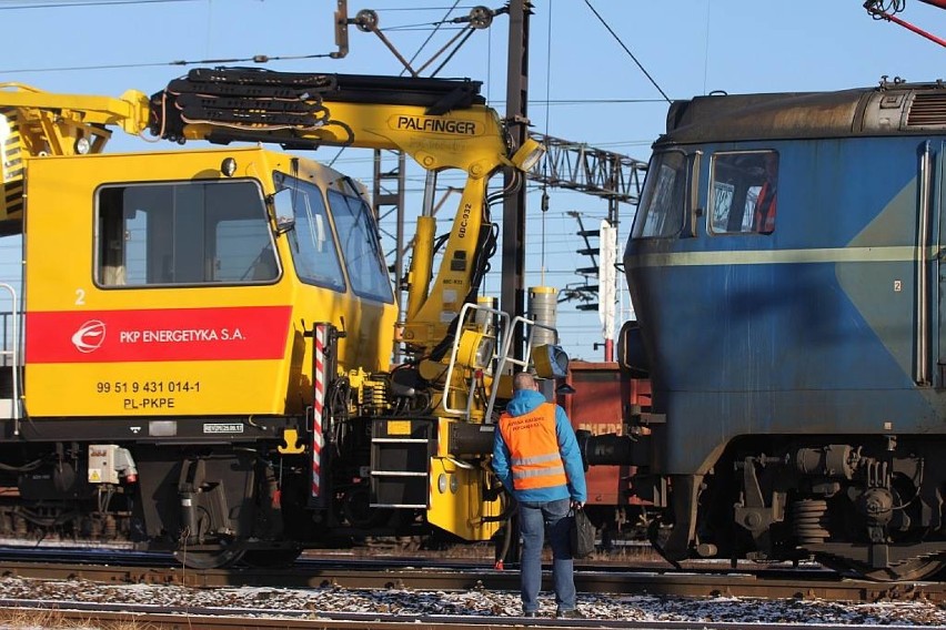 Zderzenia dwóch pociągów w Legnicy, są ranni