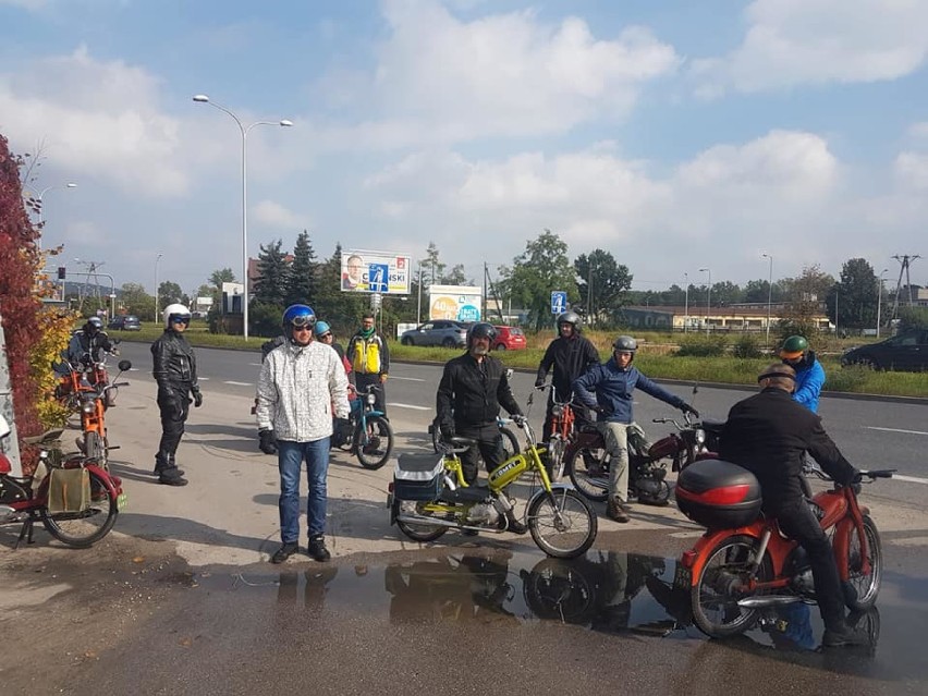 "Komarem przez Polskę" znów w drodze. Tym razem z Radomska do Sandomierza i Kazimierza Dolnego