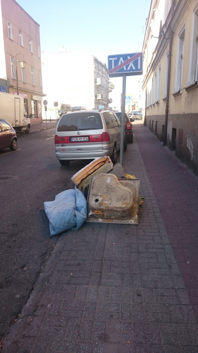 Gniezno: Straż Miejska ukarała za zaśmiecanie miasta