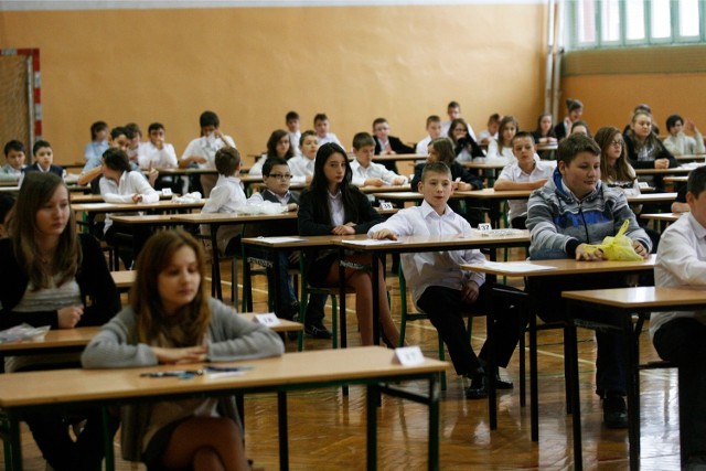 Sprawdzian szóstoklasisty 2014 z CKE - ARKUSZ, PYTANIA, ODPOWIEDZI. Test szóstoklasisty 2014 z CKE - ARKUSZ, PYTANIA, ODPOWIEDZI.