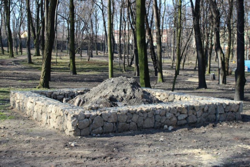 Park Kozioła Ruda Śląska: Prace obejmują remont muszli,...