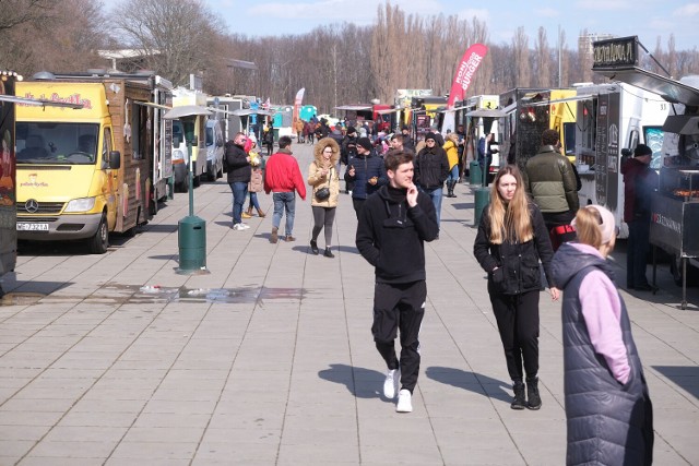 To zdecydowanie największe i najbardziej wyczekiwane wydarzenie tego weekendu. Od piątku do niedzieli pod galerią Wisła czekać na was będą samochody z przeróżnymi daniami. Sprawdźcie i spróbujcie sami. Szczegóły - tutaj.